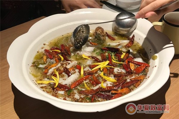 鱼你一起酸菜鱼米饭加盟